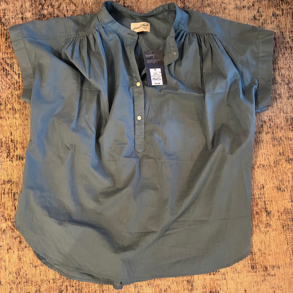 Universal Threads NWT